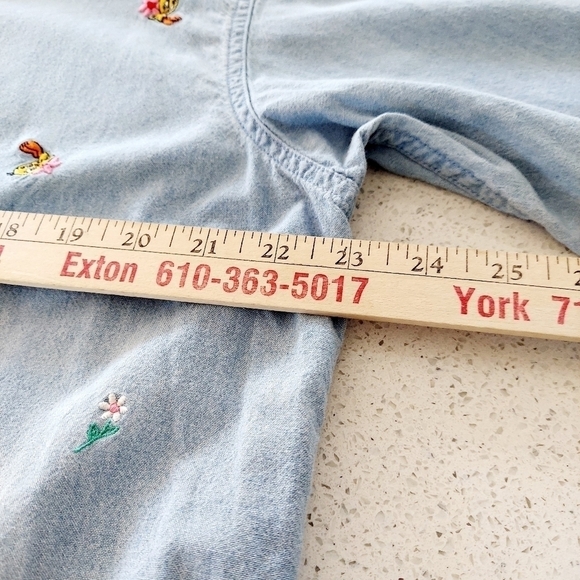 Vintage Warner Bros Tweety Denim Chambray Embroiderd Button-up Shirt Large Tunic - Picture 10 of 14